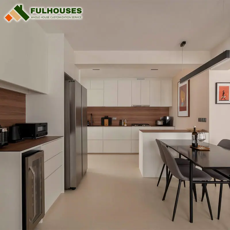 custom white kitchen cabinets