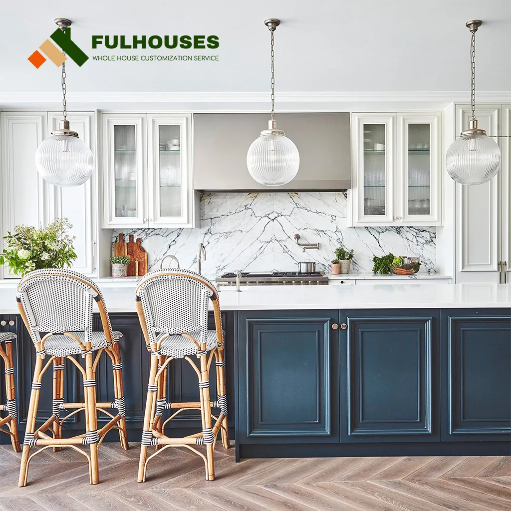 Custom Traditional Kitchen Cabinets